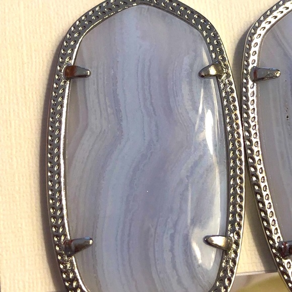 NWT Kendra Scott RARE & Retired Danielle Earrings Blue Lace Agate & Silver W😍W - Picture 7 of 12